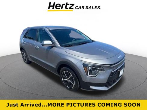 Used 2026 Kia Niro LX FWD image 1