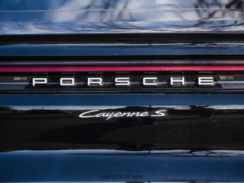 Used 2024 Porsche Cayenne S image 63