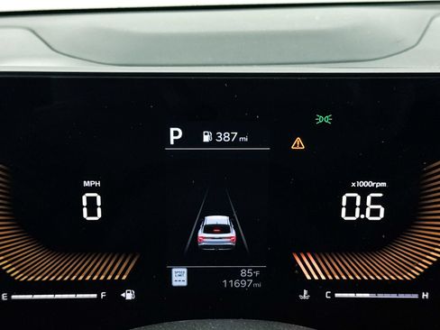 Certified 2025 Kia K4 FWD image 31