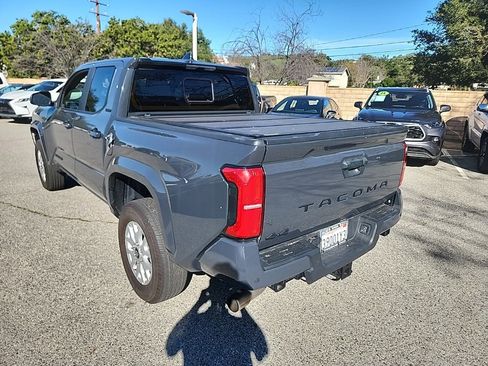 Certified 2024 Toyota Tacoma SR5 image 3