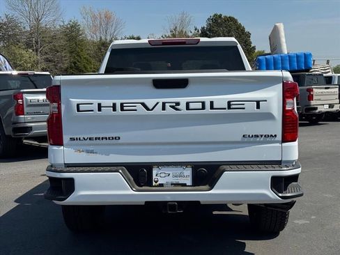 New 2026 Chevrolet Silverado 1500 Custom w/ Turbomax Blackout Package image 4