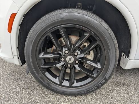 Used 2024 Dodge Durango GT AWD/4WD image 23
