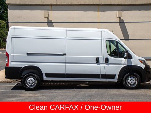 Used 2024 RAM ProMaster 2500 w/ Convenience Group FWD image 7