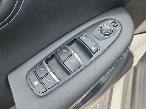Used 2022 INFINITI QX55 Essential w/ Proactive Package AWD/4WD image 15
