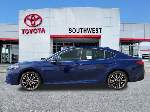 New 2026 Toyota Camry XLE image 3