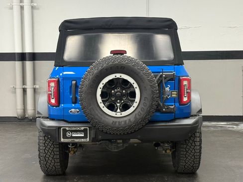 Used 2022 Ford Bronco Badlands w/ Sasquatch Package AWD/4WD image 10
