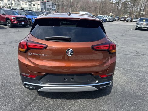 Used 2020 Buick Encore GX Essence w/ Advanced Technology Package AWD/4WD image 6