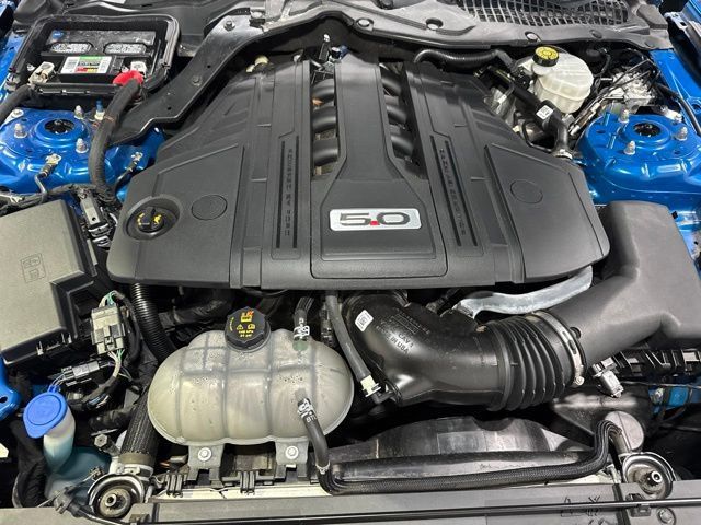 Used 2021 Ford Mustang GT RWD image 5