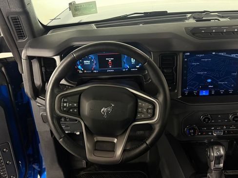 Used 2025 Ford Bronco Badlands AWD/4WD image 14
