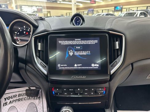 Used 2018 Maserati Ghibli image 26