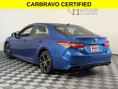 Used 2019 Toyota Camry SE FWD image 5