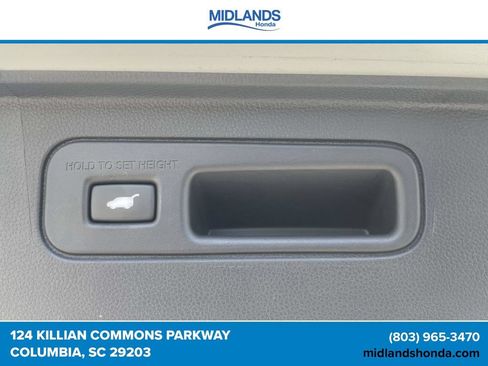 Certified 2025 Honda Pilot TrailSport image 9
