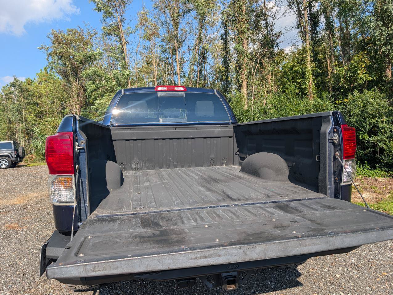 Used 2013 Toyota Tundra 4x4 Double Cab w/ Tow Pkg image 21