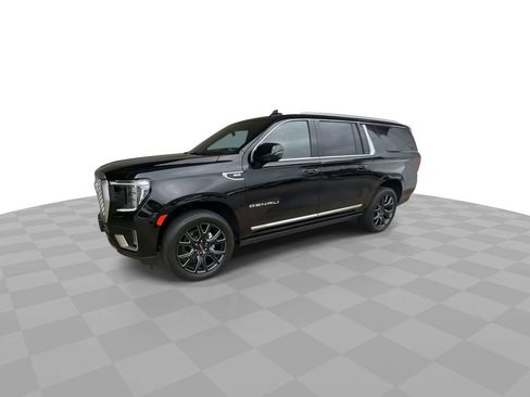 Certified 2024 GMC Yukon XL Denali AWD/4WD image 4