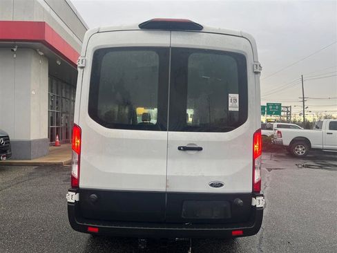 Used 2019 Ford Transit 250 148 Medium Roof image 5