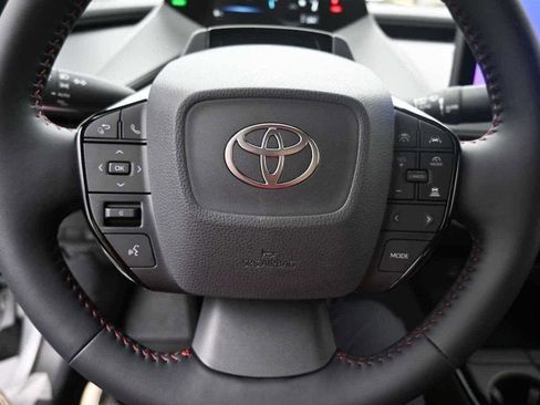 New 2026 Toyota Prius Plug-In Hybrid FWD image 6