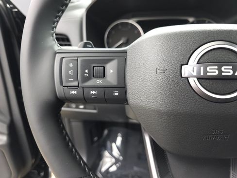 Used 2026 Nissan Rogue SV AWD/4WD image 14