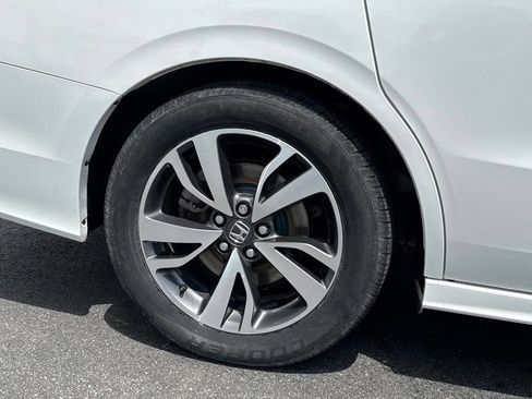 Used 2022 Honda Odyssey Touring image 9