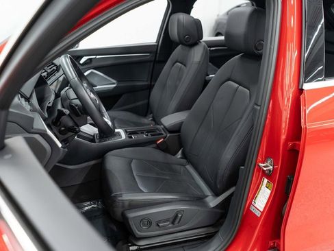 Used 2023 Audi Q3 2.0T Premium image 9