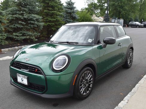 Used 2025 MINI Cooper S FWD image 3