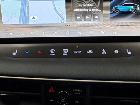 New 2026 Nissan Leaf SV+ image 18