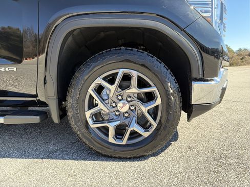 New 2026 GMC Sierra 1500 SLT w/ SLT Premium Package image 15