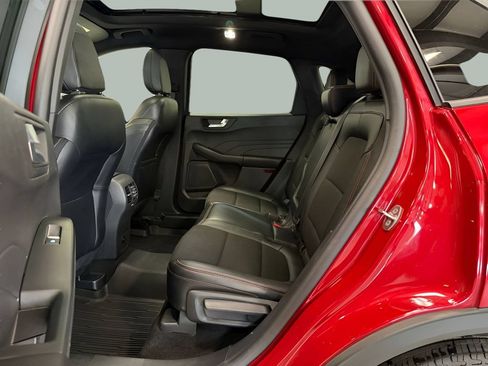 Used 2025 Ford Escape ST-Line w/ Tech Pack #1 AWD/4WD image 30