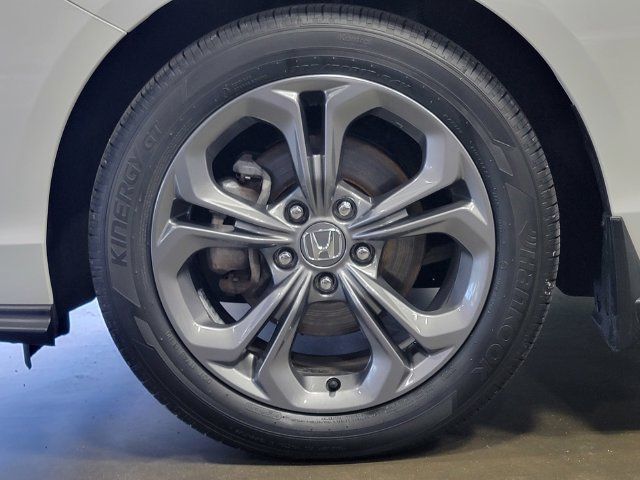 Used 2023 Honda Accord EX image 9