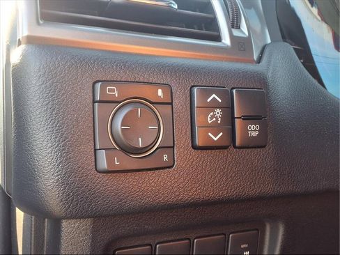 Used 2023 Lexus GX 460 Premium image 20