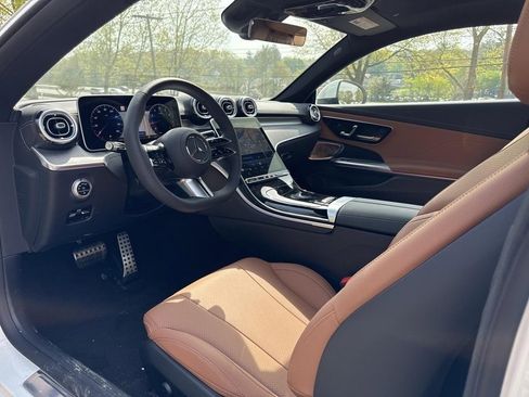 Used 2025 Mercedes-Benz CLE 300 CLE 300 image 7