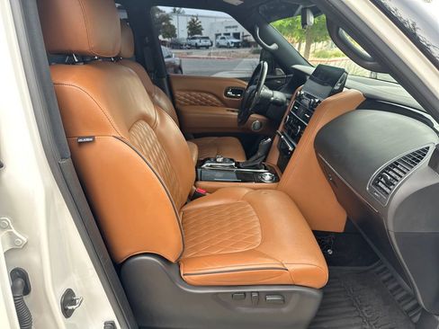Used 2023 INFINITI QX80 Sensory w/ Cargo Package AWD/4WD image 40
