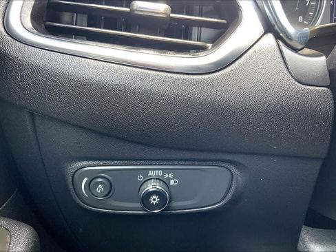 Used 2024 Chevrolet Equinox LS w/ LS Convenience Package FWD image 65
