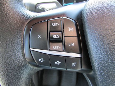 Used 2024 Ford Transit 350 XLT RWD image 22