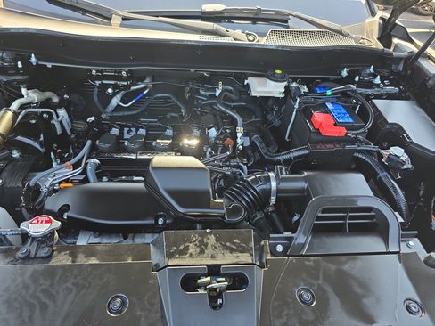 Used 2024 Honda CR-V EX image 29
