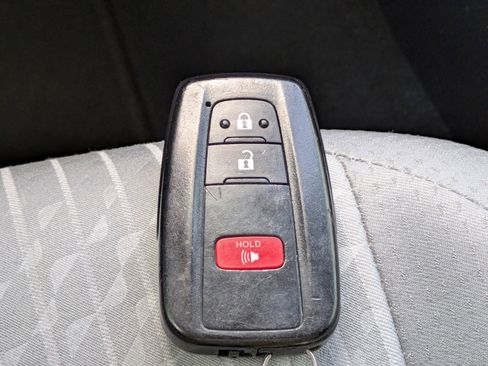 Used 2016 Toyota Prius Two FWD image 24