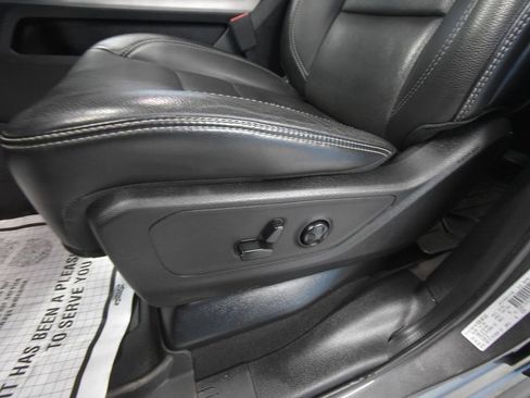 Used 2019 RAM 1500 Sport w/ Level 2 Equipment Group AWD/4WD image 5