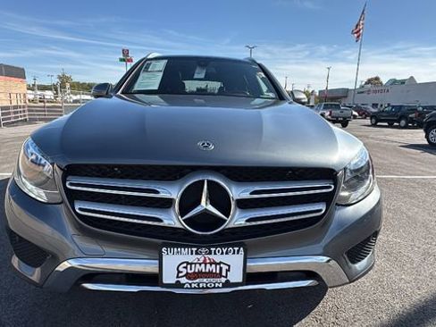 Used 2018 Mercedes-Benz GLC 300 4MATIC image 8
