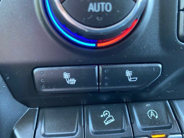Used 2020 Chevrolet Silverado 1500 RST AWD/4WD image 4