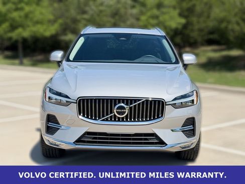 Certified 2023 Volvo XC60 B5 Plus FWD image 3