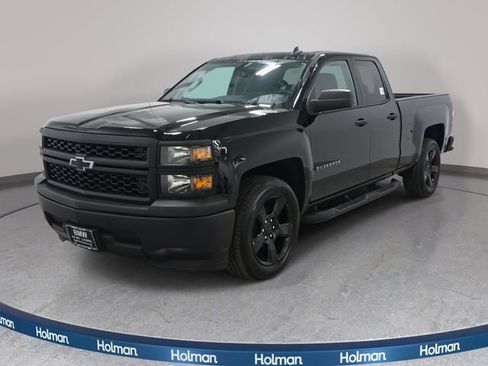 Used 2015 Chevrolet Silverado 1500 W/T image 1