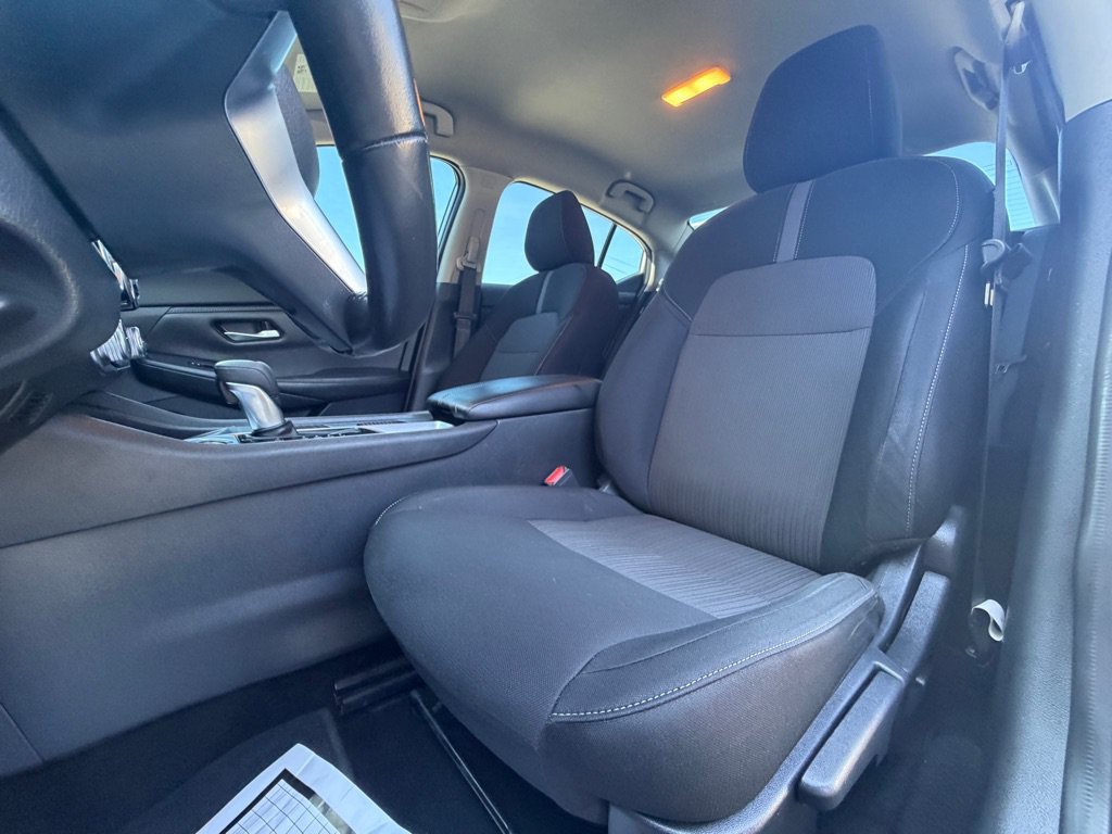 Used 2022 Nissan Sentra SV w/ All-Weather Package FWD image 7