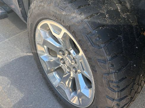 Used 2020 RAM 1500 Big Horn AWD/4WD image 10