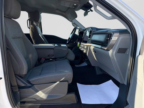 Used 2025 Ford F150 XLT w/ Equipment Group 301A Standard image 28