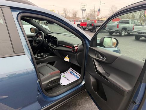 New 2026 Chevrolet Equinox RS w/ Convenience Package III image 10