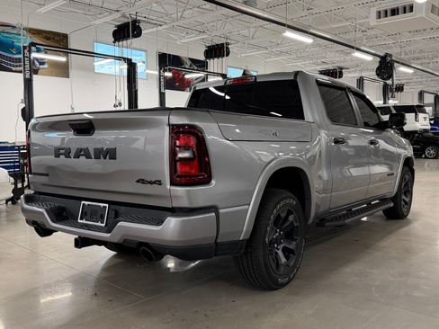 Used 2025 RAM 1500 Big Horn AWD/4WD image 8