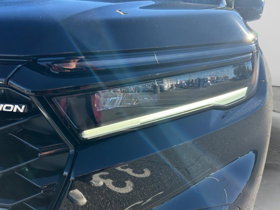 Certified 2025 Honda Pilot Black Edition image 26