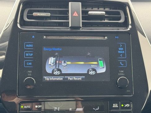 Used 2018 Toyota Prius Two w/ Prius Two Safety Plus Package image 26