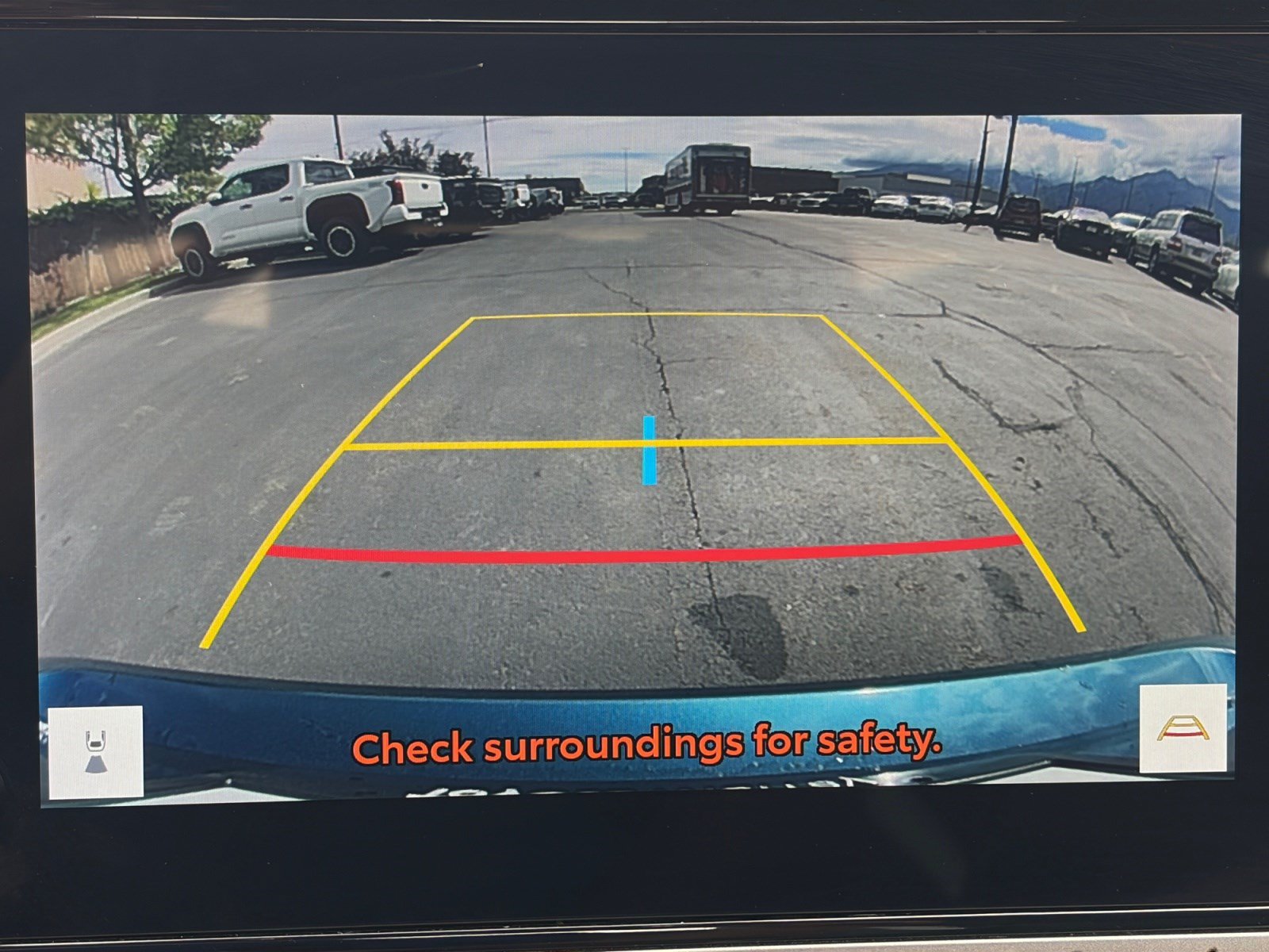 Used 2025 Toyota Camry SE FWD image 22