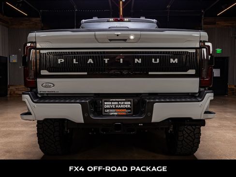 Used 2026 Ford F250 Platinum w/ Platinum Plus Package AWD/4WD image 7