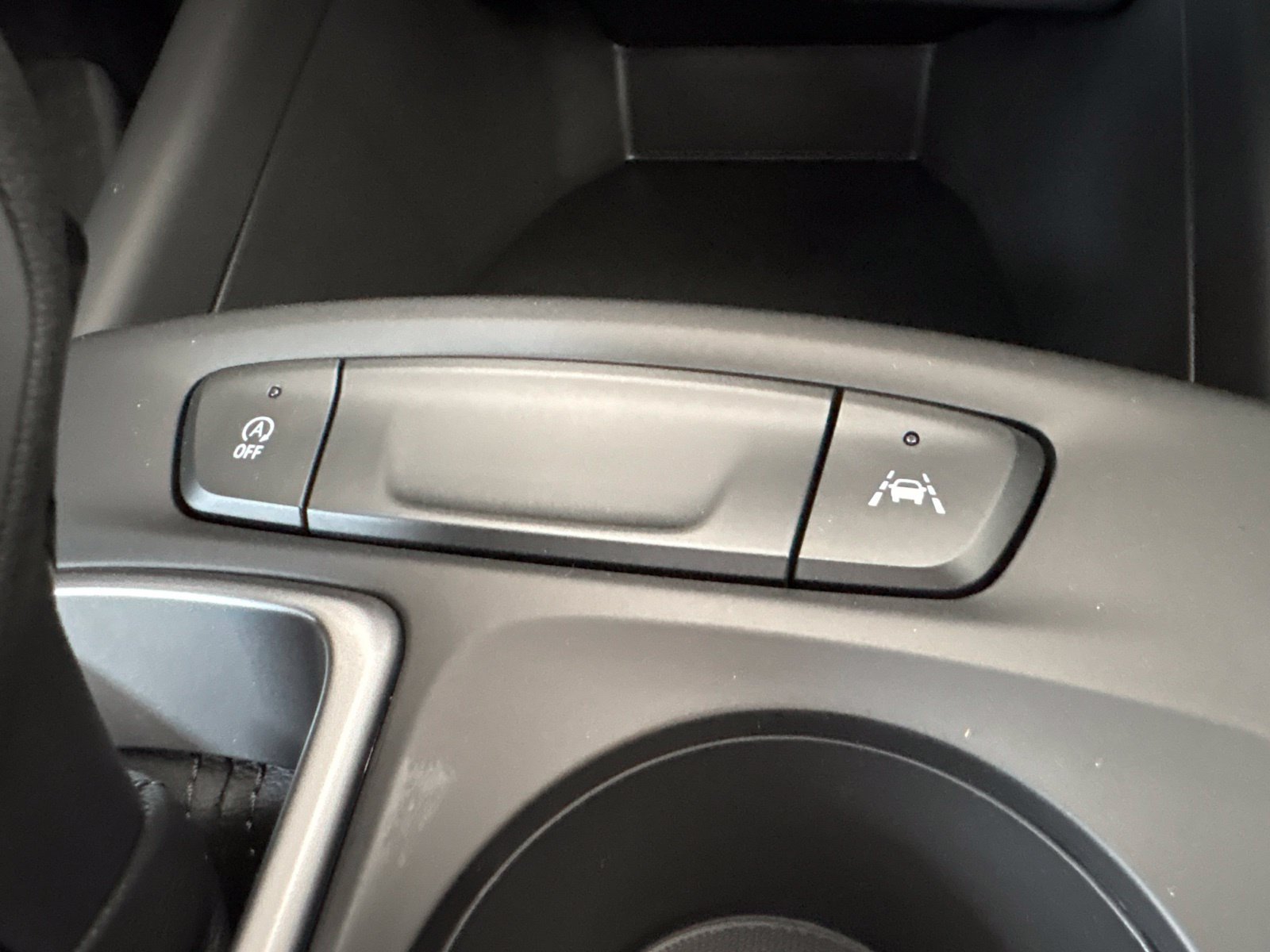 New 2026 Chevrolet Trax LS w/ LS Convenience Package FWD image 25